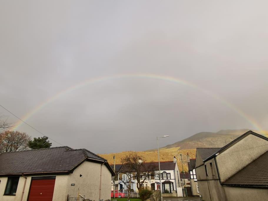 Perfect For Snowdon. Groups, Families+Dogs Welcome Llanberis Exterior foto